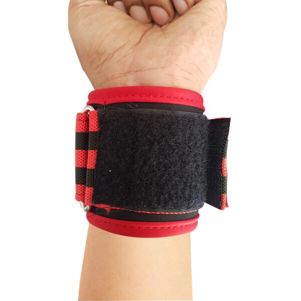 JetFire Washable Elasticized Polyester Wrist Support for Extreme Wrist Stability in all sports activities. Free Size (Black & Red)